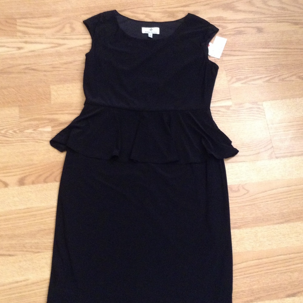 Ronni Nicole Black Peplum Dress